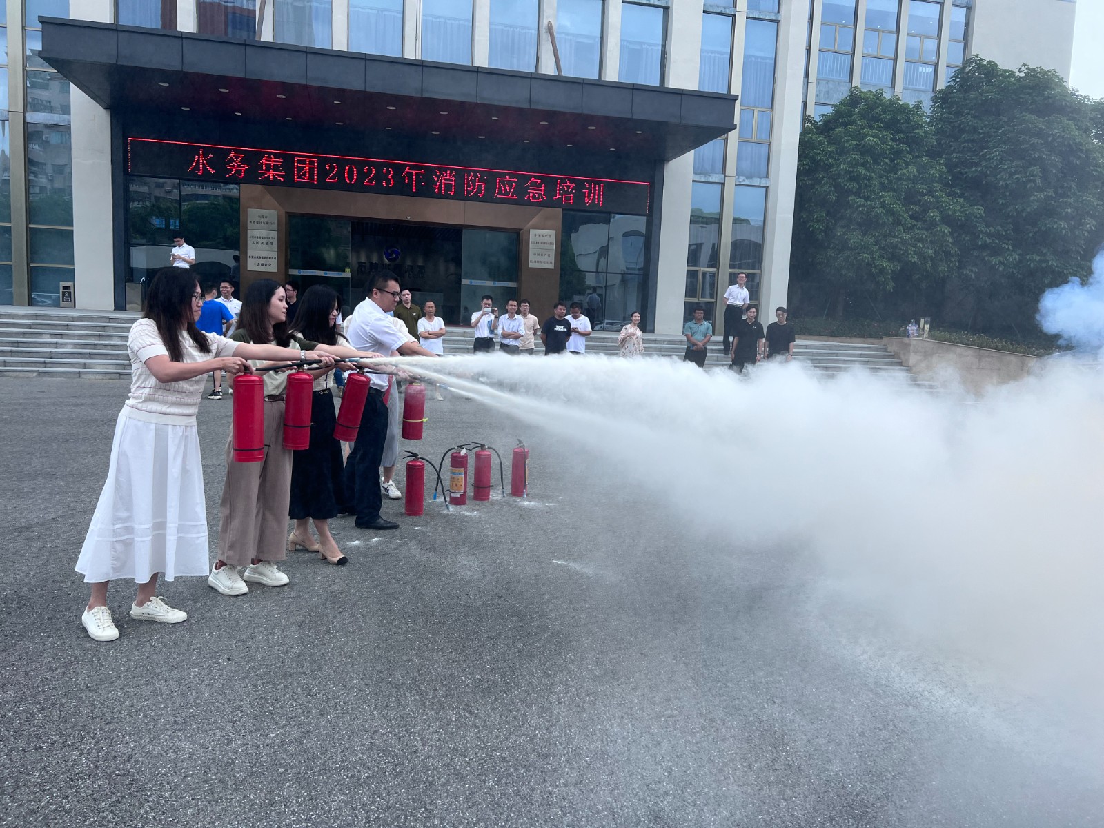 版面6-3.jpg