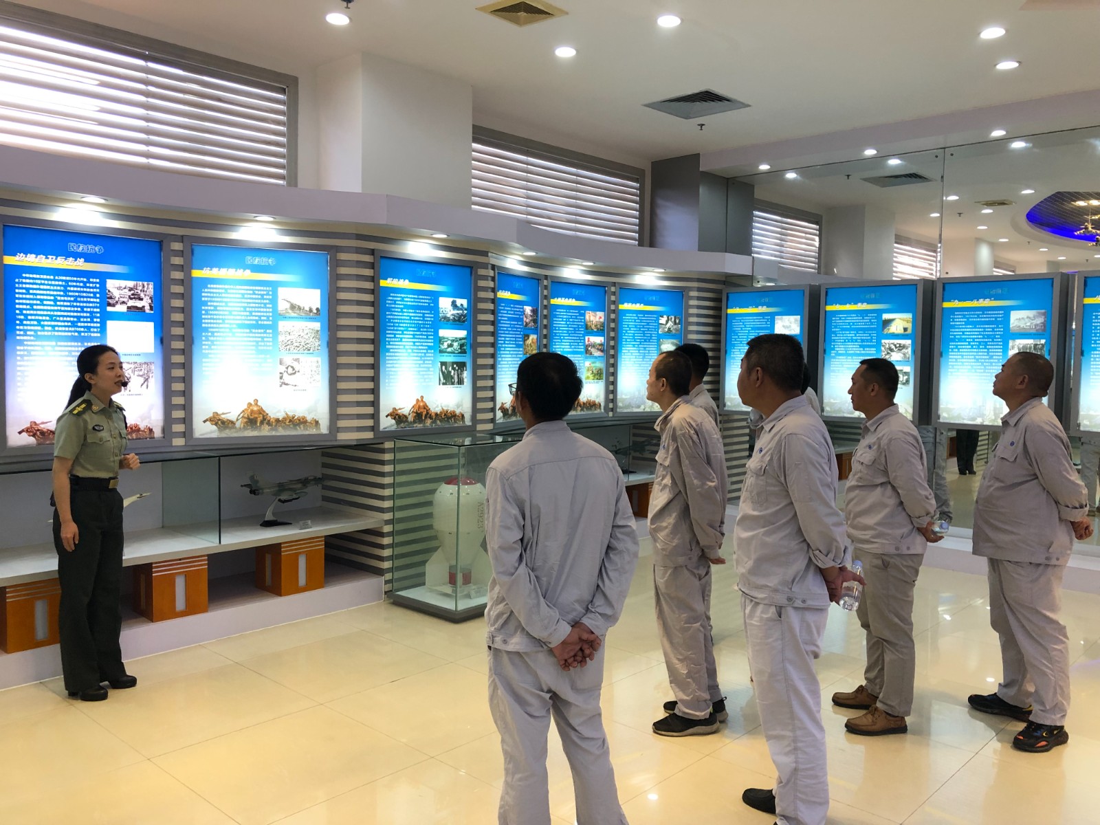 四、专题活动国防展厅工程公司.JPG