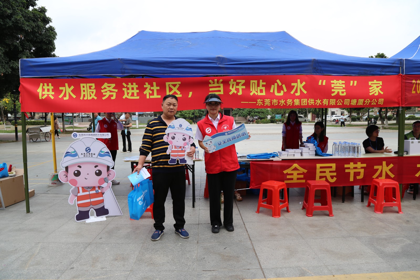 塘厦镇莲湖社区.JPG