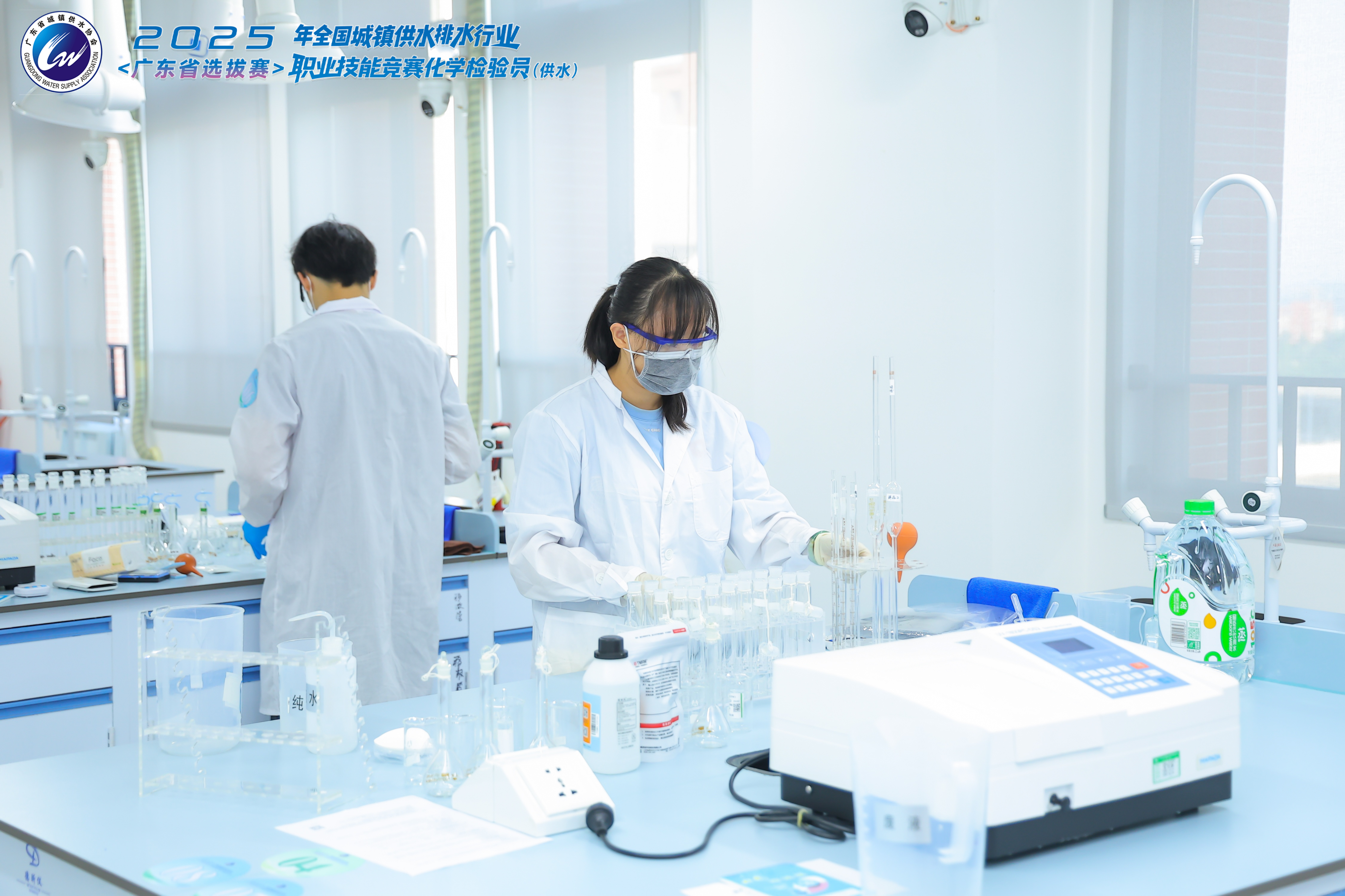 图注：选手李梓妍在比赛现场.jpg